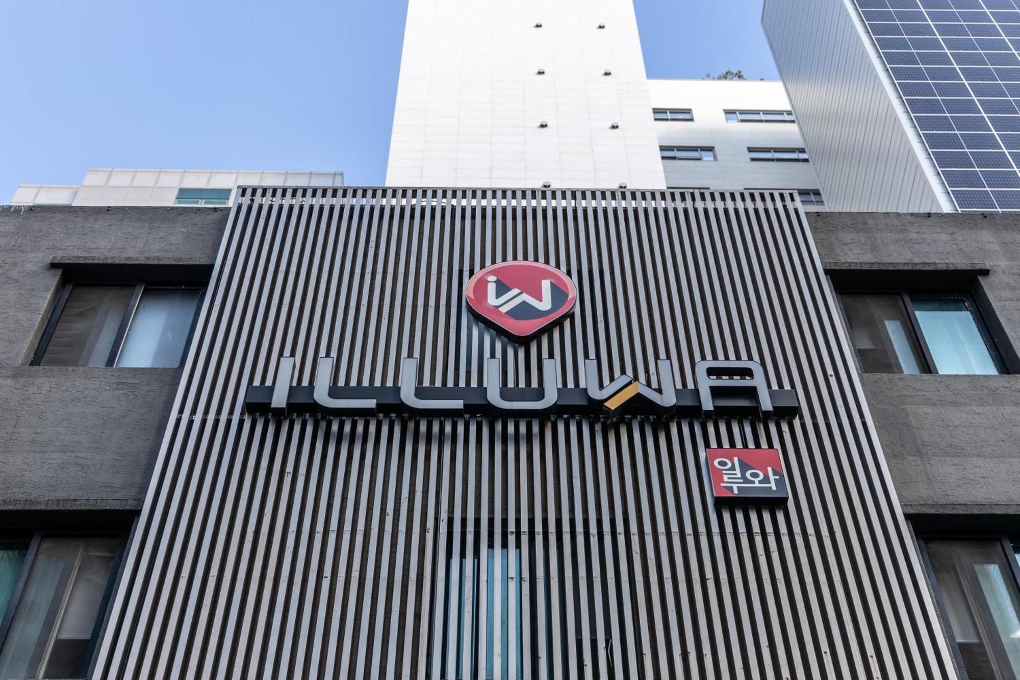 M Lluwa Motel Сеул Екстериор снимка